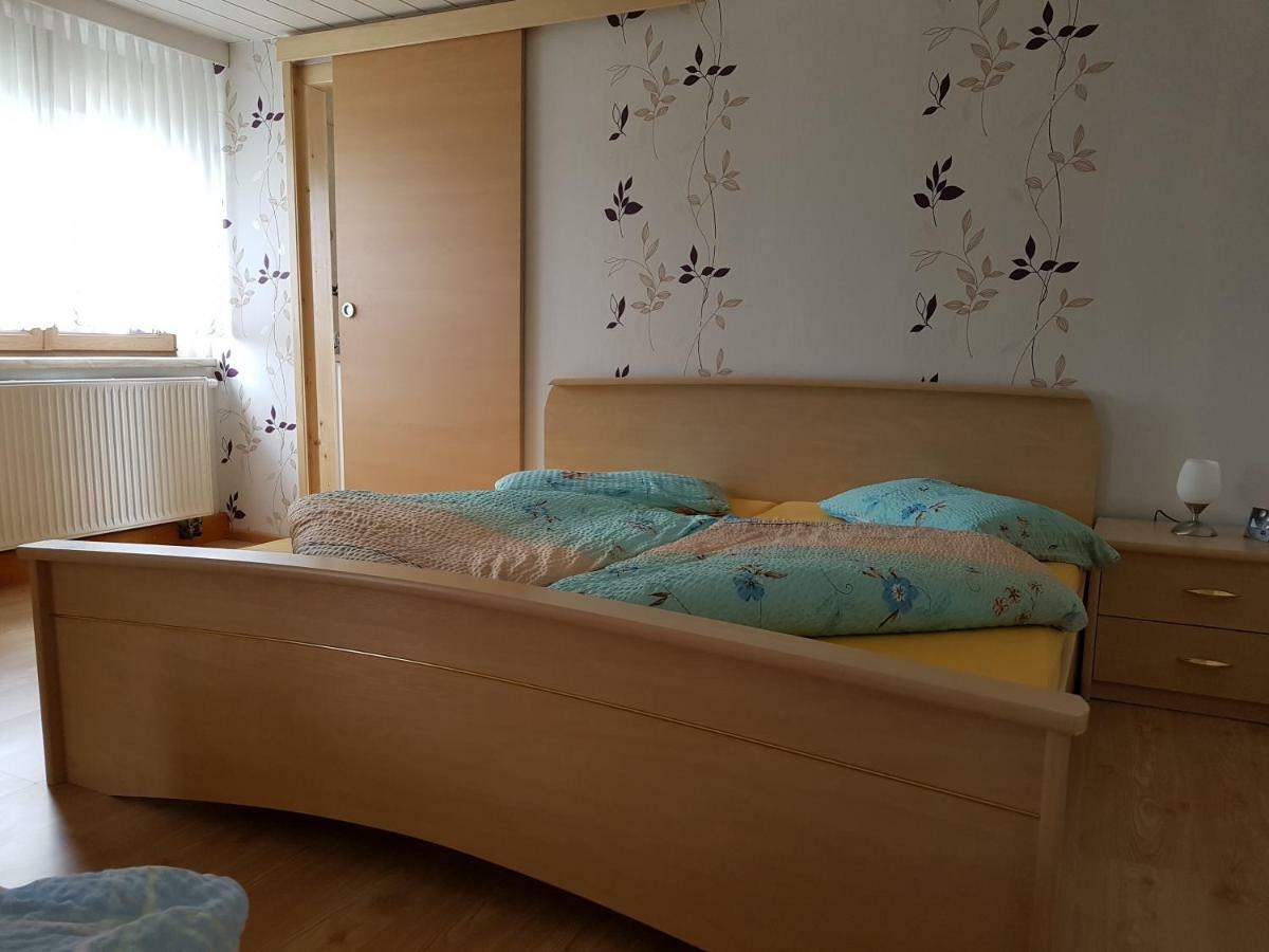 Ferienwohnung Berndt Oberweißbach Exterior foto