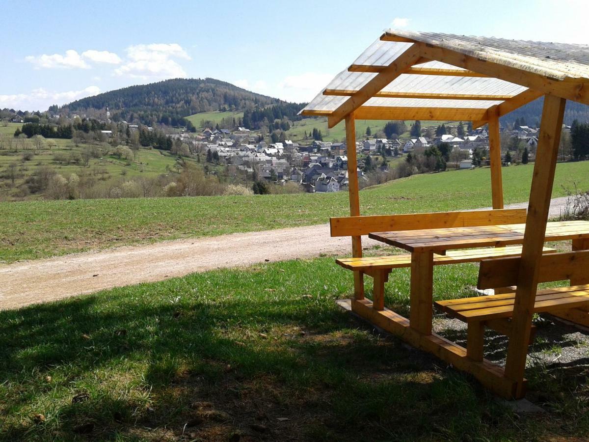 Ferienwohnung Berndt Oberweißbach Exterior foto